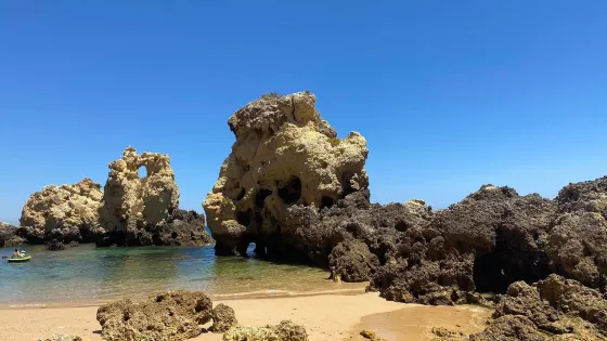 Praia de Arrifes