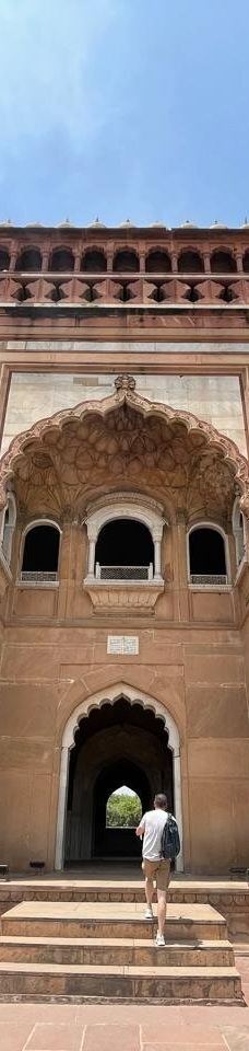 萨夫达尔疆陵墓-新德里