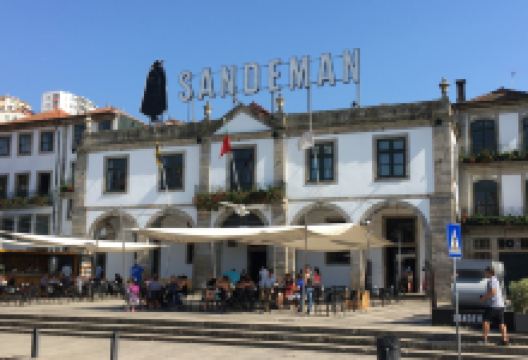 桑德曼酒窖景点图片