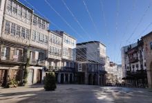 Praza da Constitution景点图片