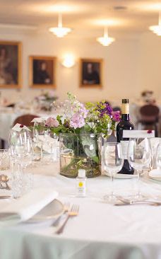 Fjelsted Skov Kro-艾比