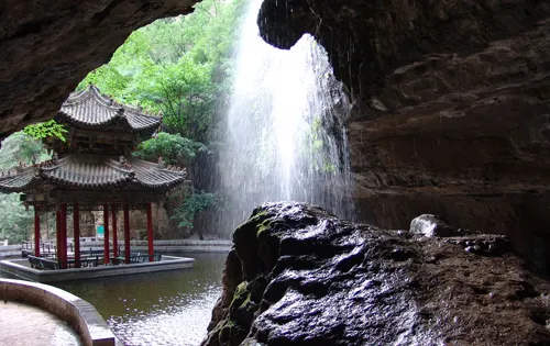 滴水崖