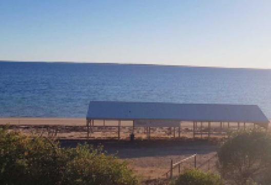 Alexander's Beach景点图片