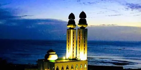 Mosque of the Divinity