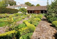 Broadheath House Gardens景点图片