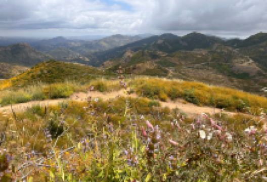 Sandstone Peak景点图片
