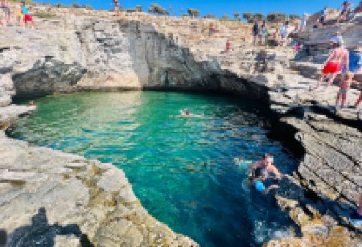 萨索斯岛泻湖景点图片