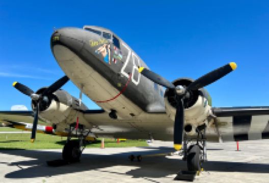 Valiant Air Command, Inc. Warbird Museum景点图片