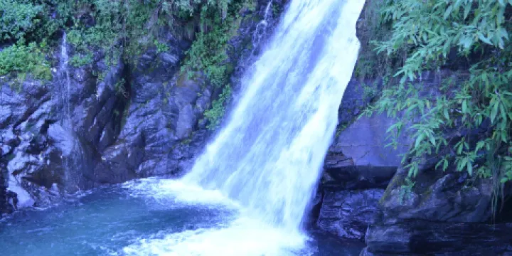 Bhagsu Waterfall
