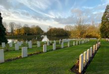 Ramparts Cemetery景点图片