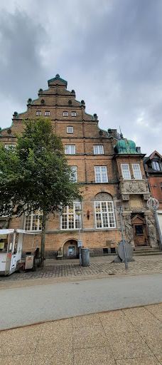 P. Nørkjærs Plads-约灵