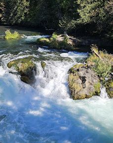 Husum Falls-克利基塔特县
