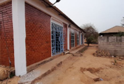 Solwezi Central Mosque景点图片