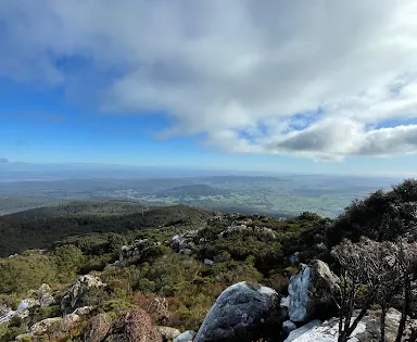 阿瑟山