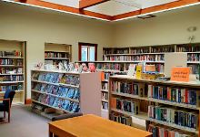 Patagonia Public Library景点图片