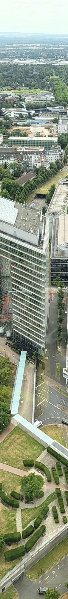 莱茵塔-杜塞尔多夫