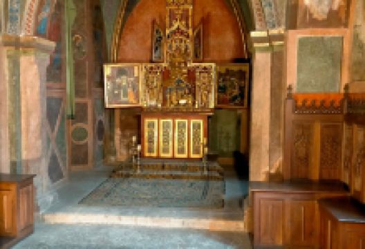 Issogne Castle景点图片