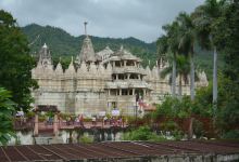 Parsvanath Temple景点图片