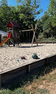 MoselCamping Bernkastel-贝恩卡斯特尔-屈斯