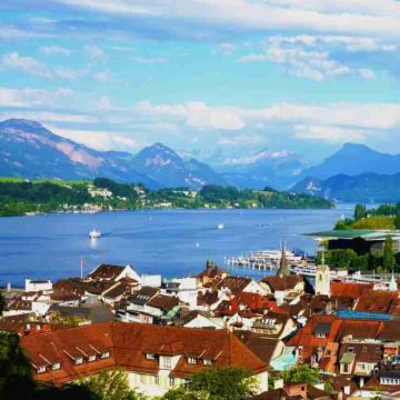 瑞士苏黎世+日内瓦+伯尔尼+卢塞恩10日8晚私家团