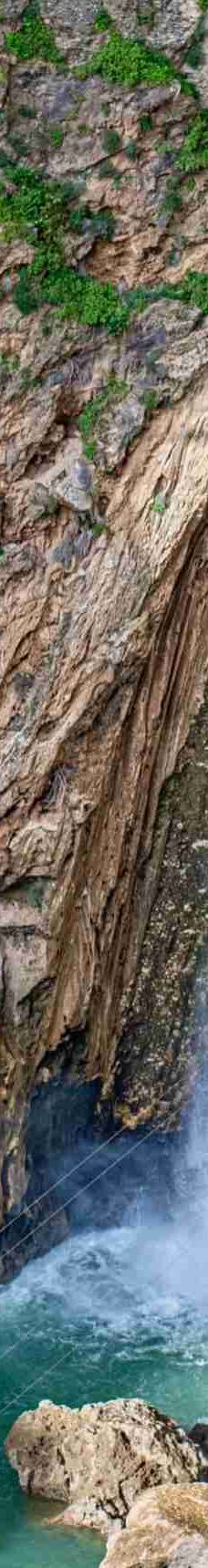 埃尔塔霍峡谷-龙达-YoYo_0Z2R3W2F