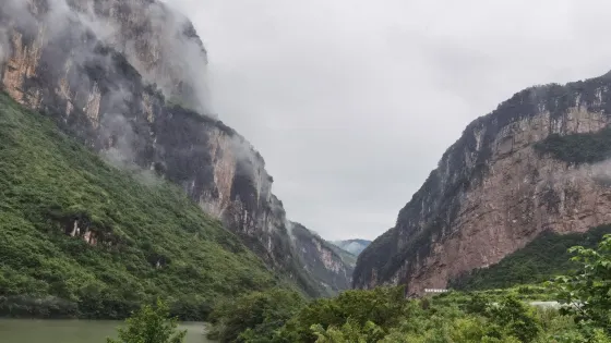 鴨池河鳳凰灣風景園
