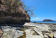 Playa las Pilas景点图片