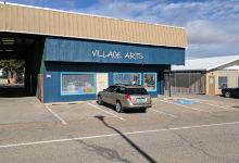 Village Arts购物图片