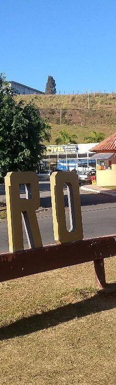 Boy Monument Porteira-Ouro Fino