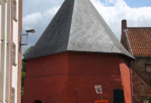 Artillery Tower景点图片