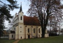 Holy Trinity Church (Kostel Nejsvetejsi Trojice)景点图片