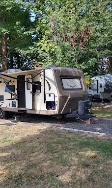 Kemp Olson Memorial Park Campground RV Park-托莱多