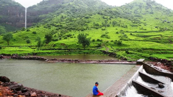 Pandavkada Falls
