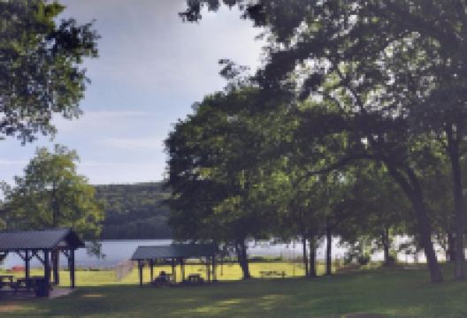 Two Mile Run County Park景点图片