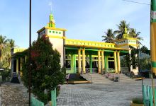 Masjid AGUNG AL IKHLAS Sumber Agung景点图片
