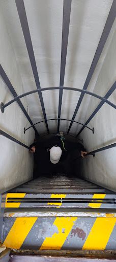 Poledník-普拉斯利