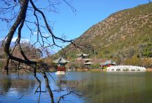 黑龙潭景点图片