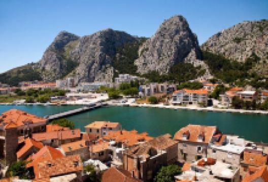 Omis and Cetina River景点图片
