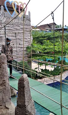 Slanik Waterpark-Jati Agung