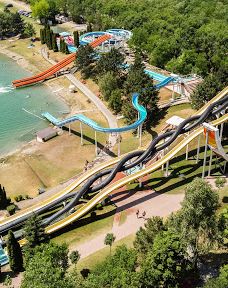 Rukkel-tó Waterpark-塔基索尼