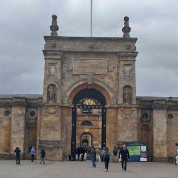 法国+英国10日8晚私家团