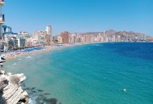 莱万特海滩景点图片