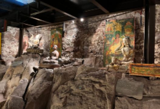 梅斯纳尔山峰博物馆景点图片