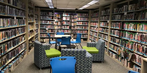 Lucy Robbins Welles Library