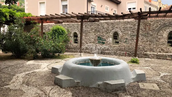 Aleksa Šantic Monument