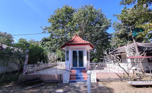 University Temple