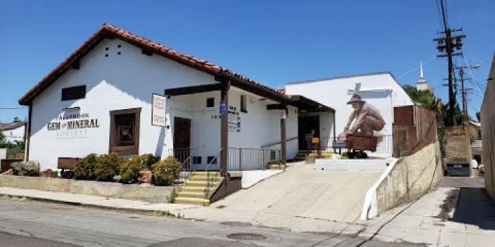 Fallbrook Gem and Mineral Museum