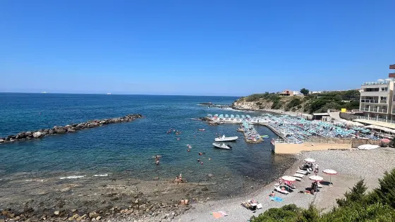 Breeze Beach