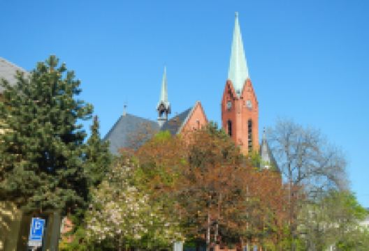 Red Protestant Church Opava景点图片