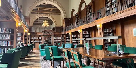 Baker-Berry Library